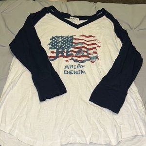 3 for $10 🌻Ariat shirt